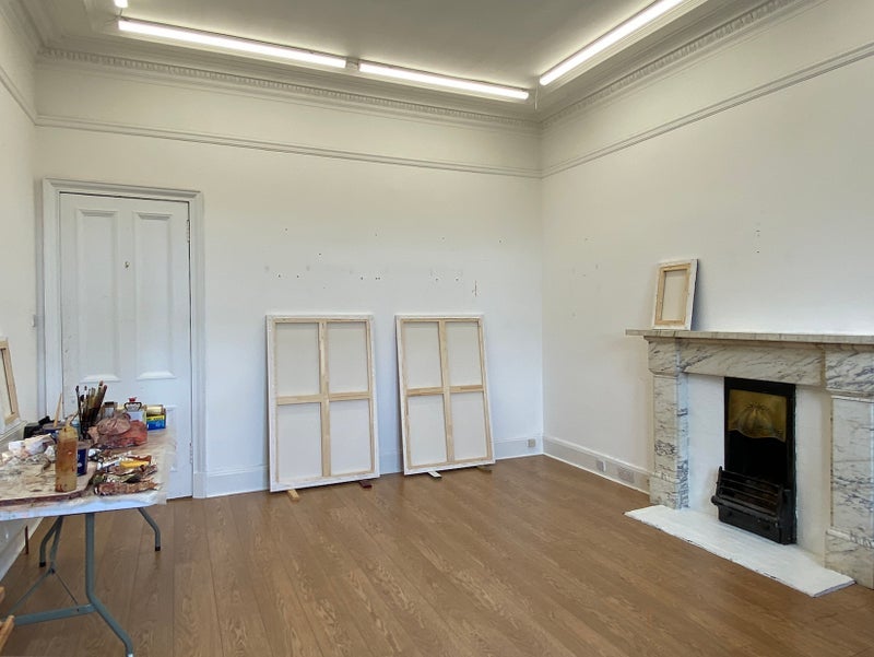 Flat Terregles Avenue in Glasgow