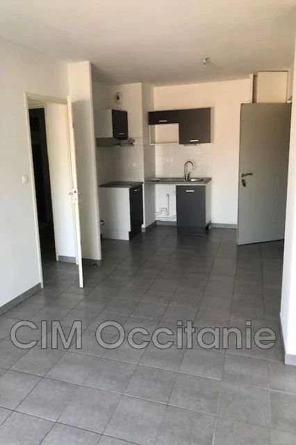 Flat Route d'Arles in Aigues-Mortes