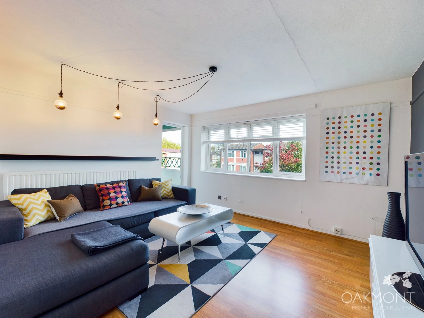 Flat Greenhill Grove in Greater London