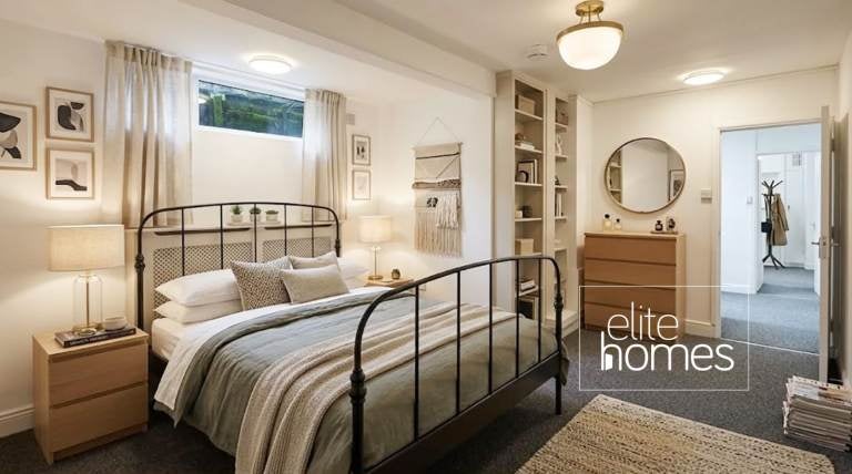Flat Fermoy Road in City of Westminster