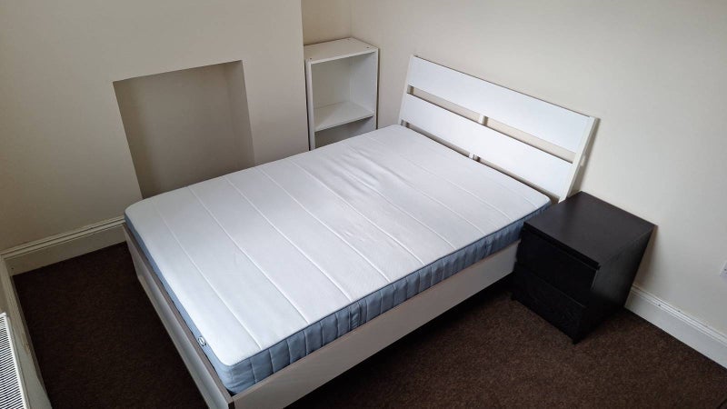 Room Saltwell View in Gateshead