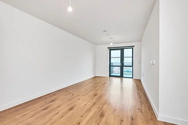Flat New Road in London