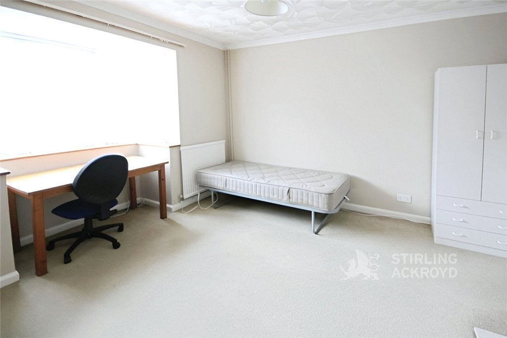 Flat Southway in Guildford