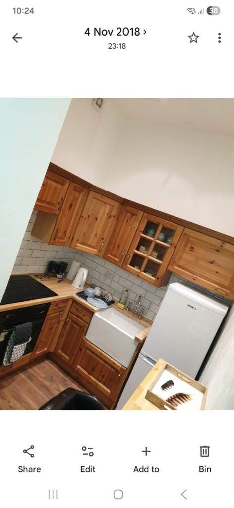 Flat Leith Walk in City of Edinburgh