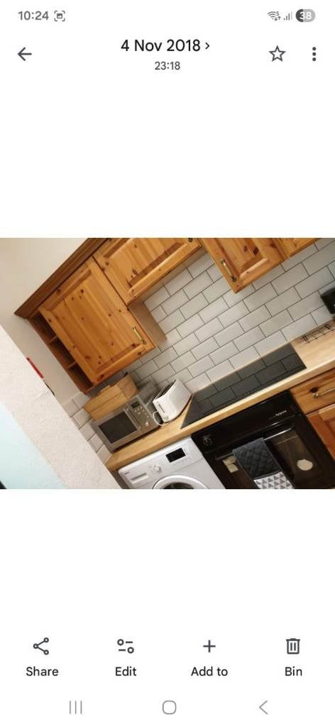 Flat Leith Walk in City of Edinburgh