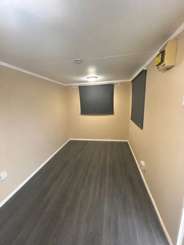 Room Newchapel Road in Lingfield