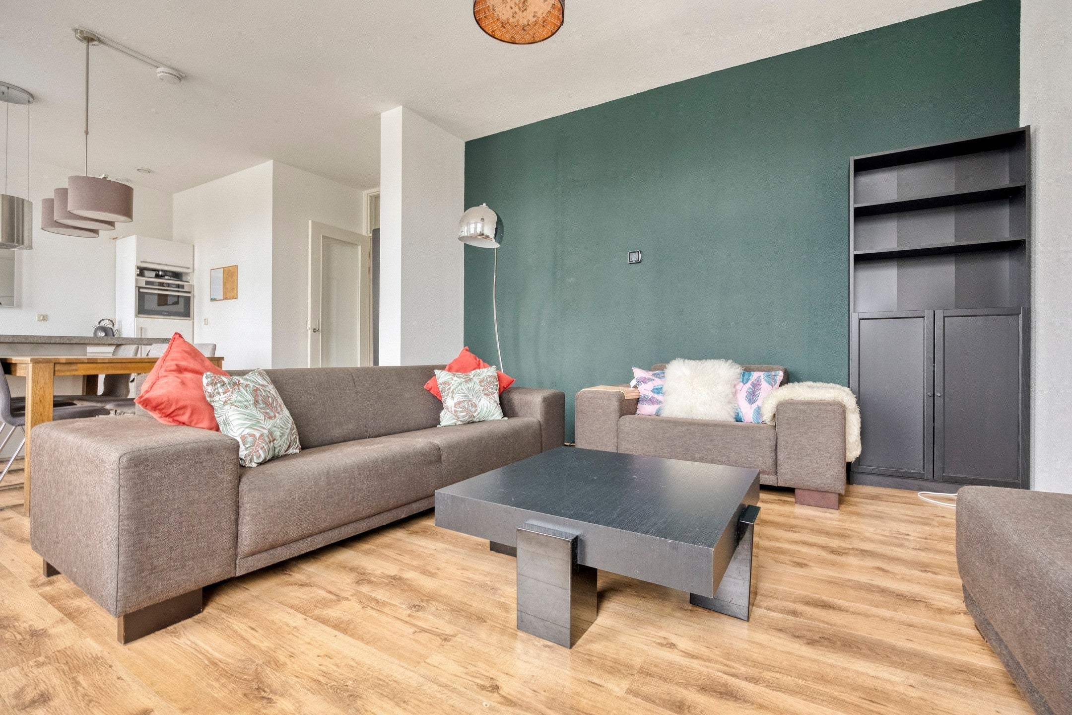 Flat Feijenoordkade in Rotterdam