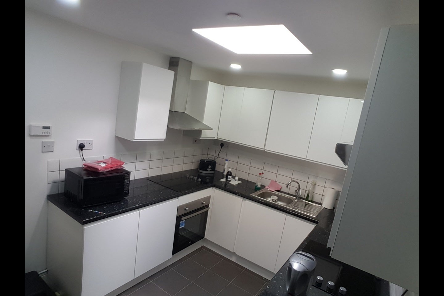 Room Ordnance Road in Coventry