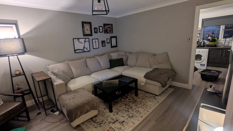 Room Montonfields Road in Salford