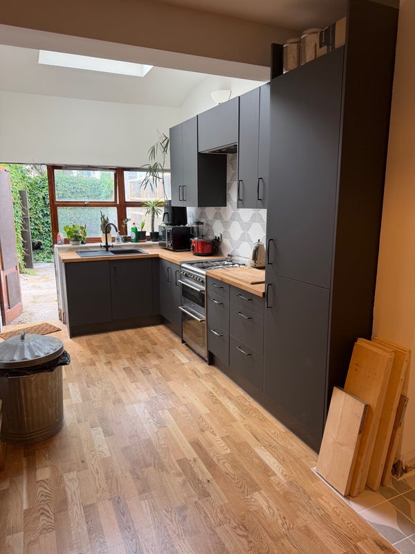 Room Horley Road in Bristol