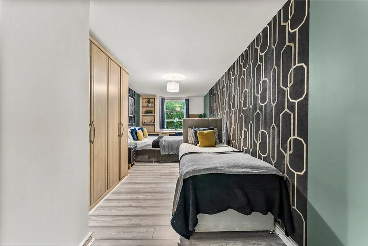 Flat Lower Ormond Street in Manchester