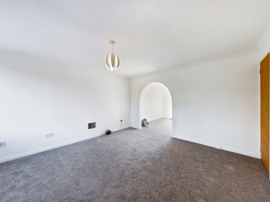 House Saxby Close in Clevedon