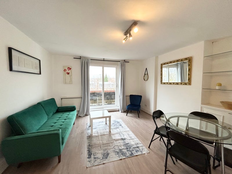 Flat Goldhurst Terrace in Greater London