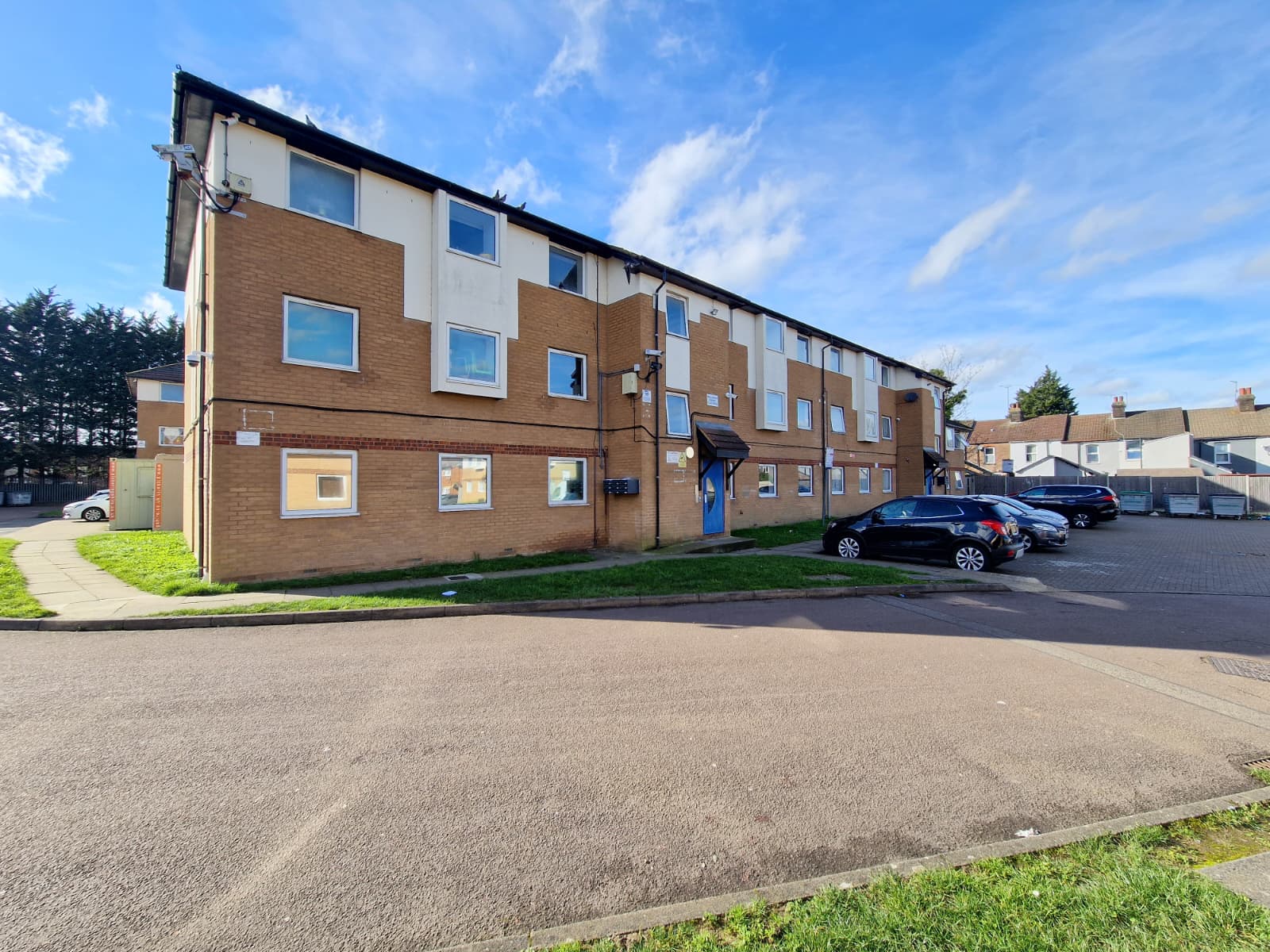 Flat Milliners Way in Luton