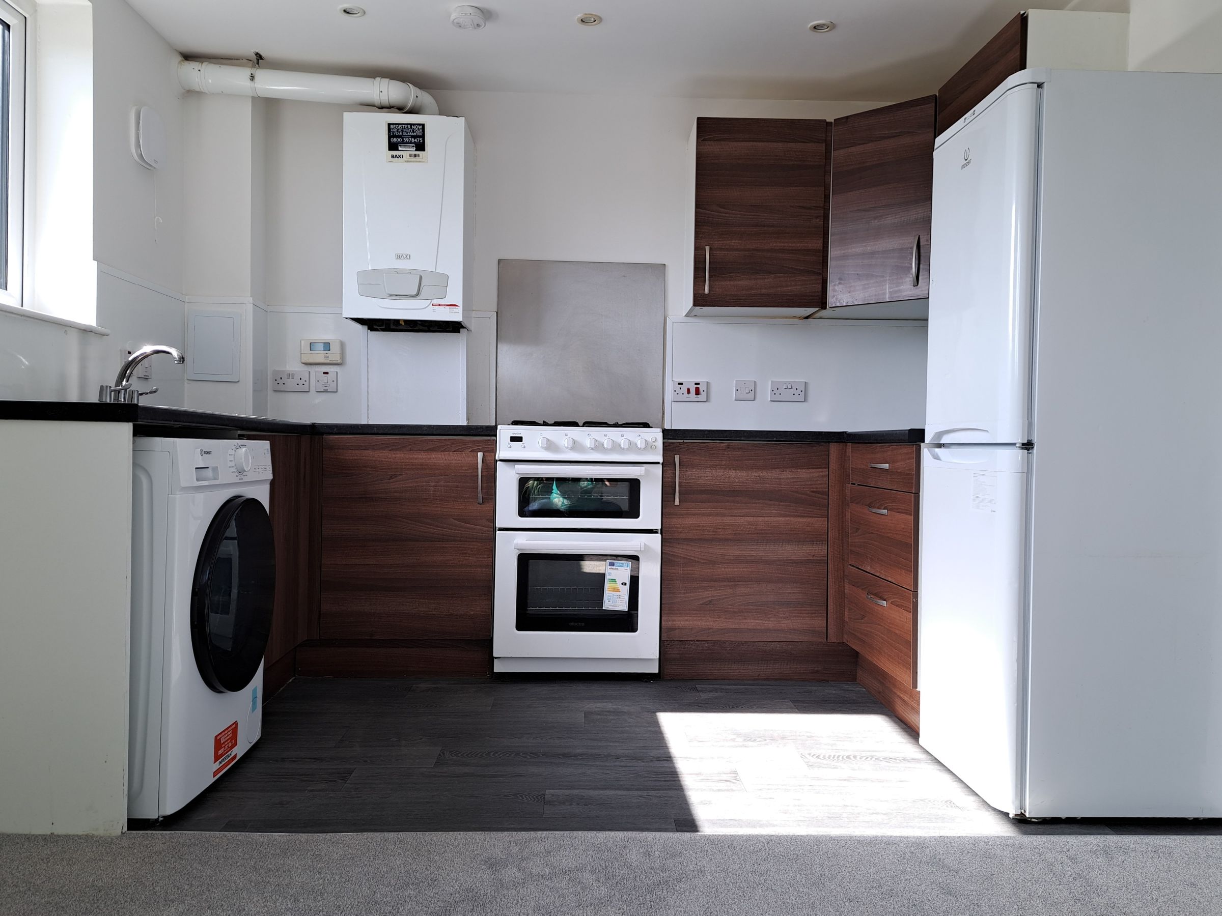 Flat Burdiehouse Road in City of Edinburgh