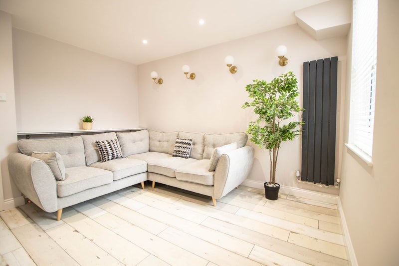 Room Dell Street in Liverpool