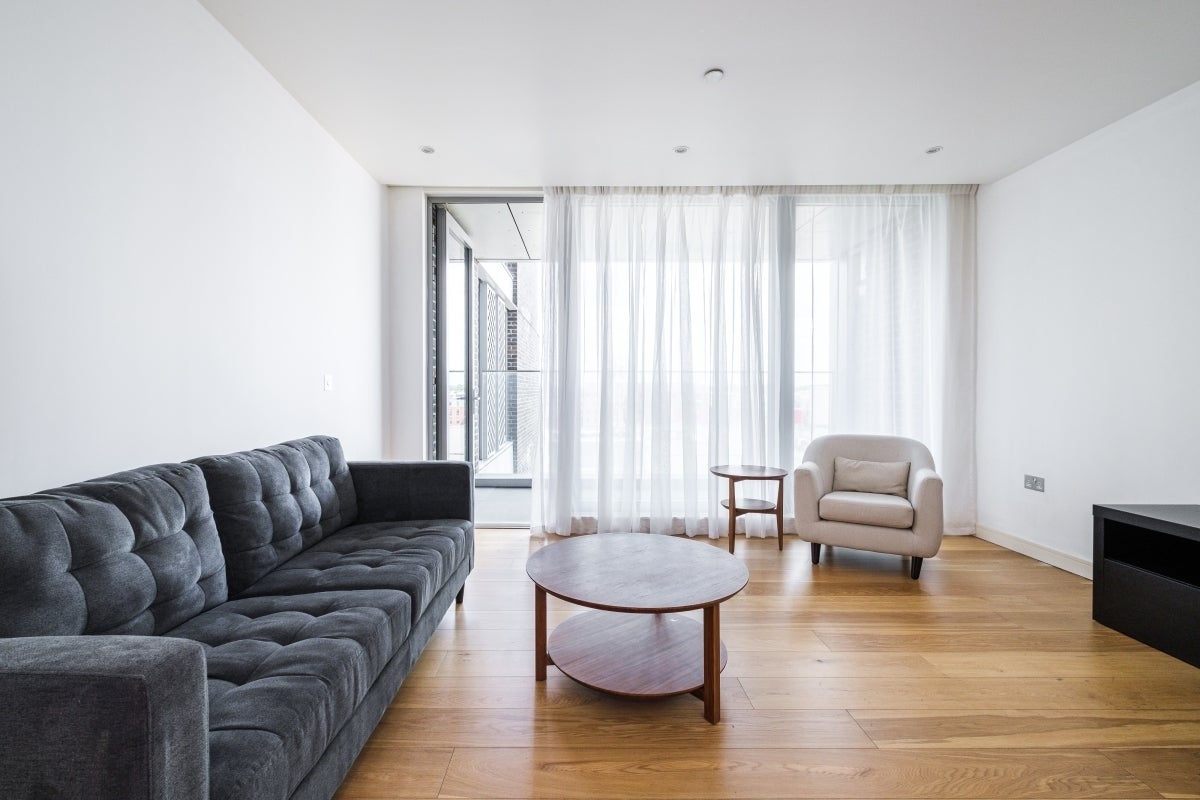 Flat Camley Street in Greater London