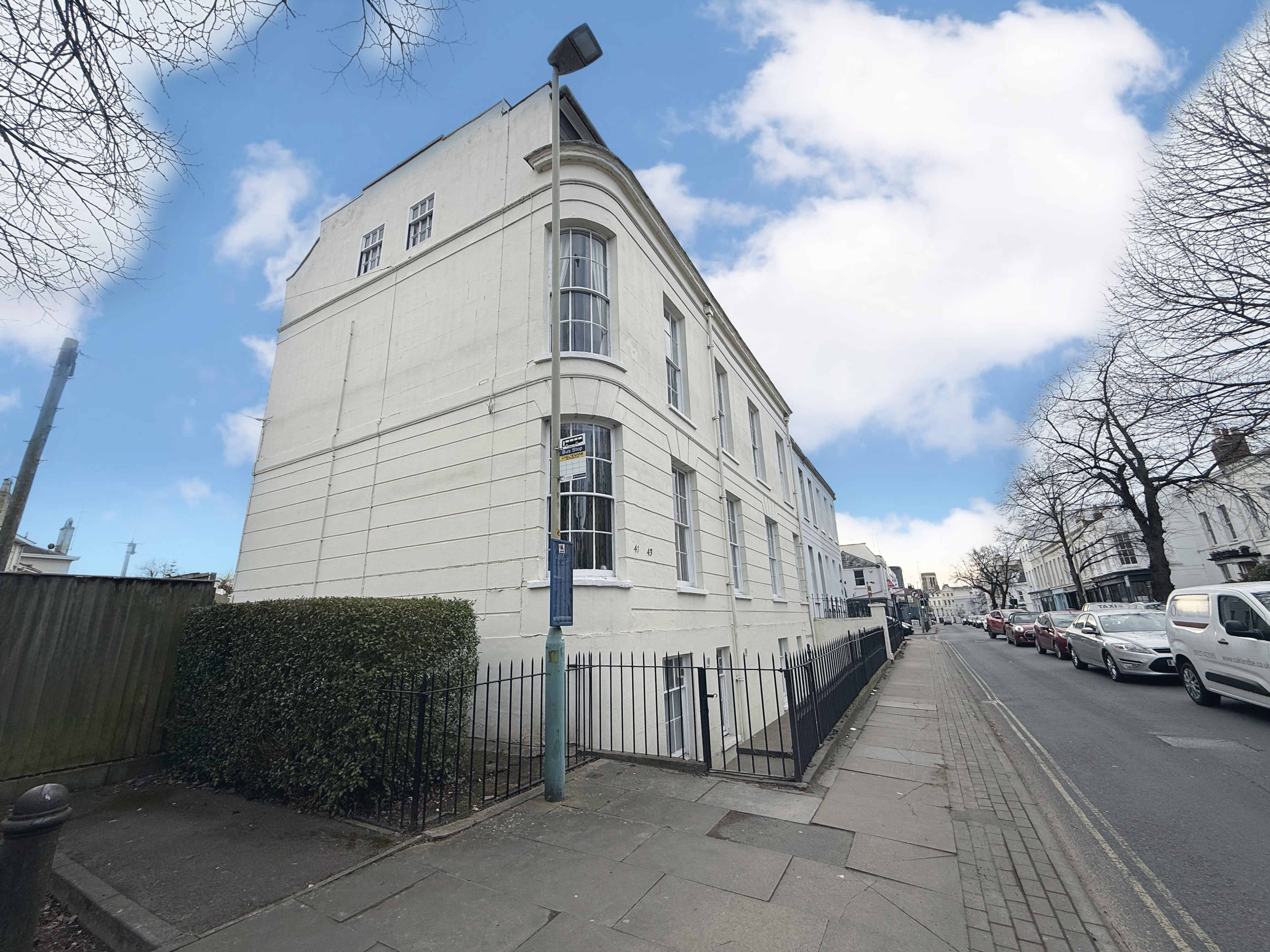 Flat Prestbury Road in Cheltenham