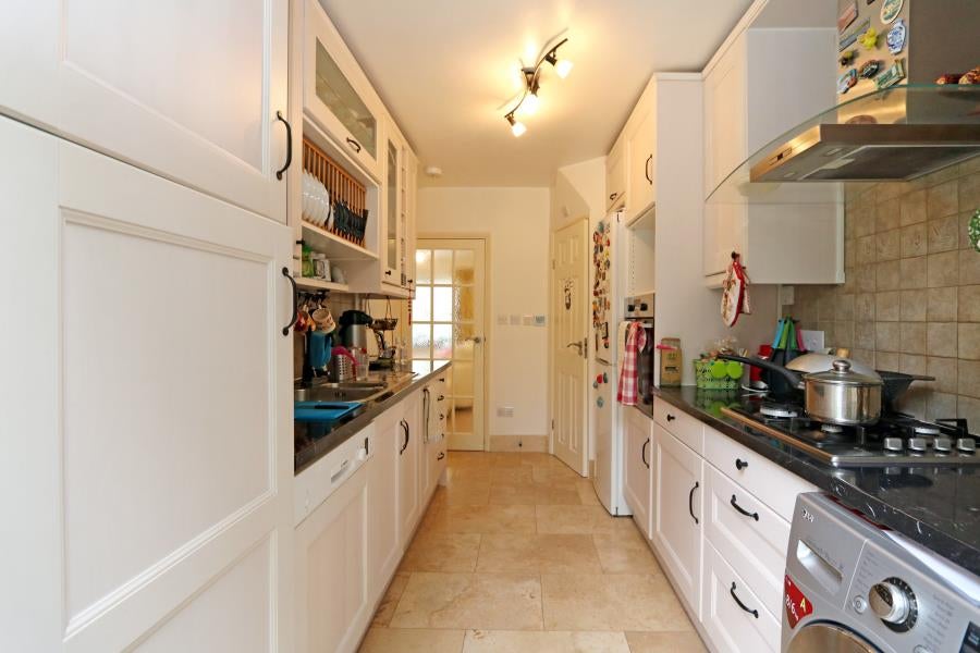 House Oak Hill Crescent in Greater London