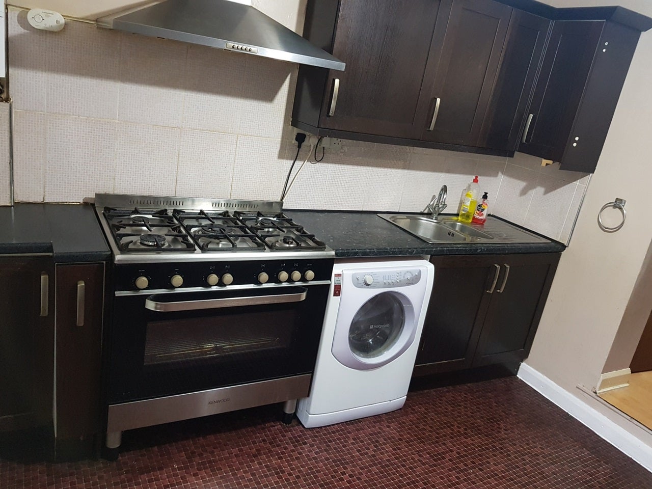 Room Holberry Gardens in Sheffield
