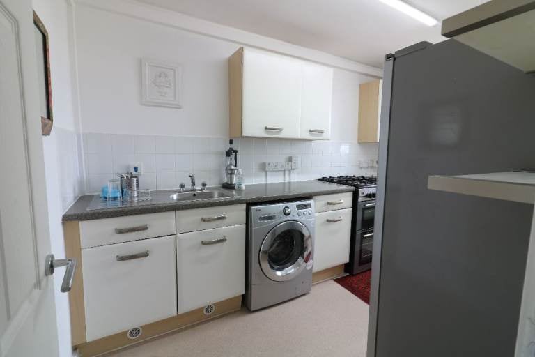 Flat Altair Close in Greater London
