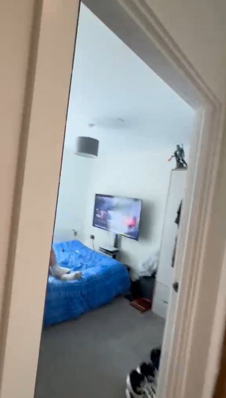 Room Trinity Way in Salford