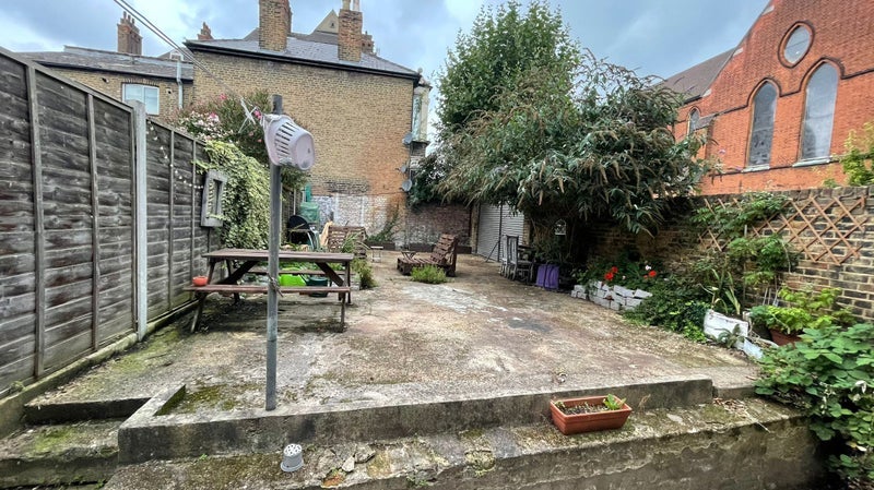 Room Glyn Road in Greater London