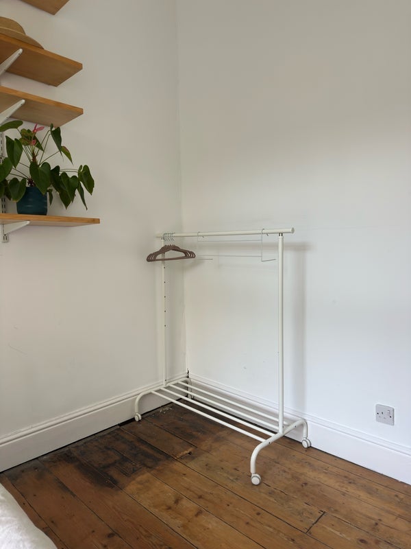 Room Cotham Brow in Bristol