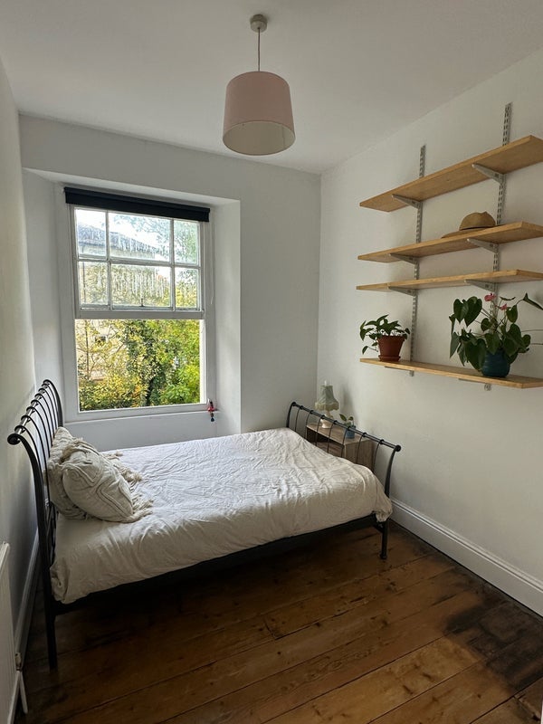 Room Cotham Brow in Bristol