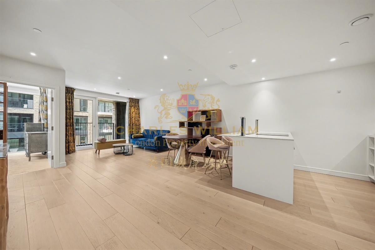 Flat Thurstan Street in Greater London