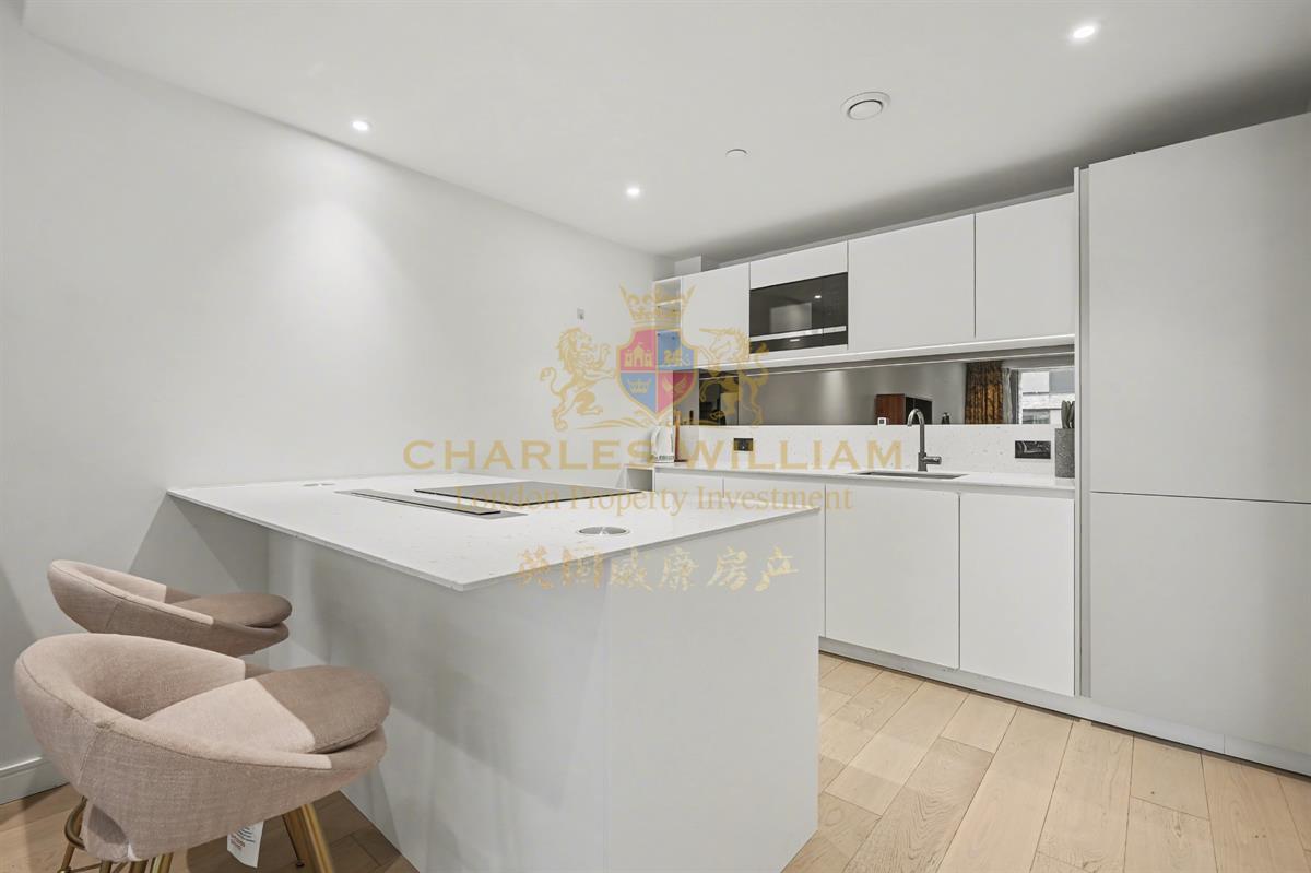 Flat Thurstan Street in Greater London