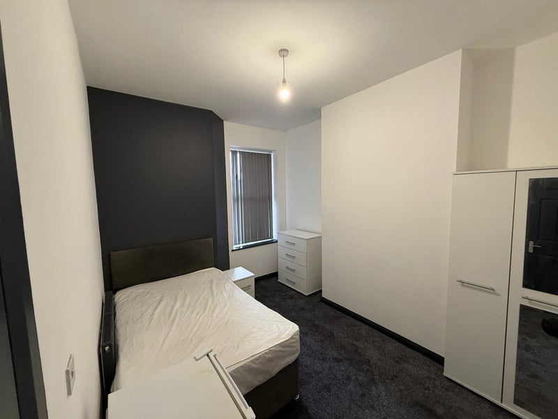 Room Arrow Street in Salford