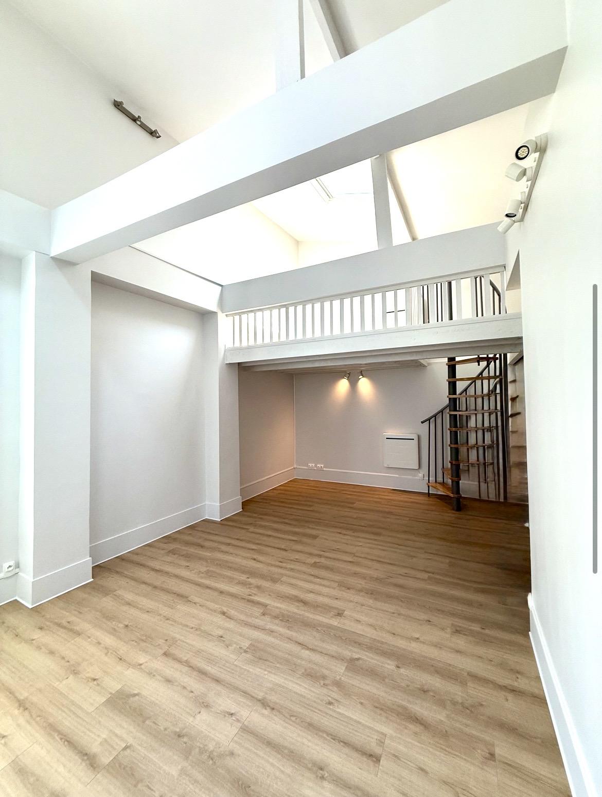Flat Rue Didot in Paris