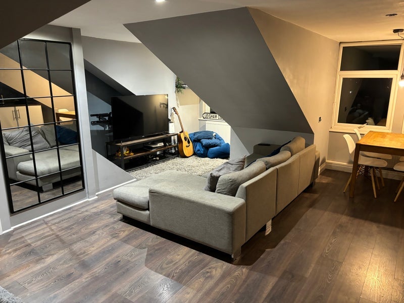 Room Woodland Mews in Greater London
