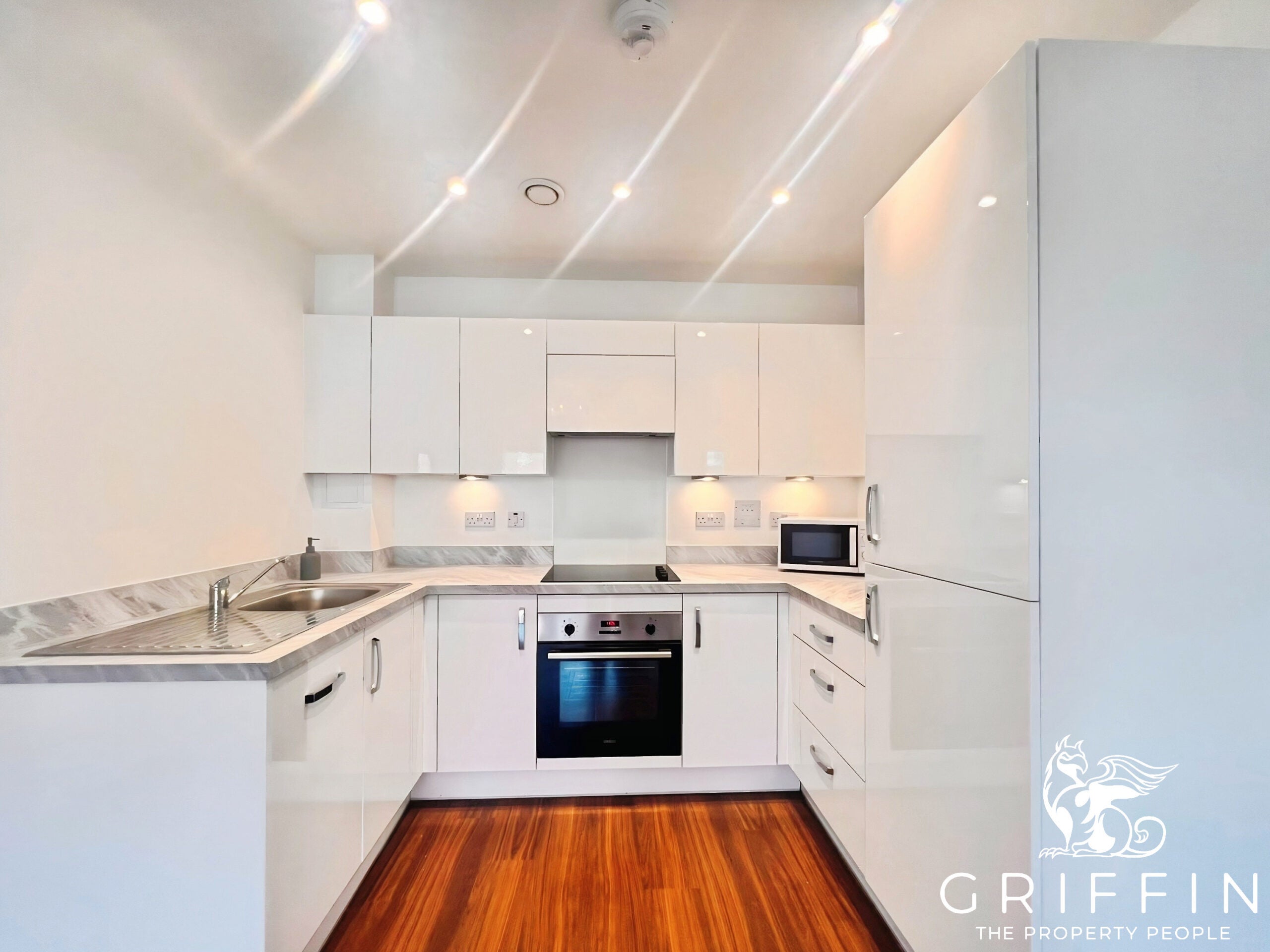 Flat Buttermere Close in Dartford