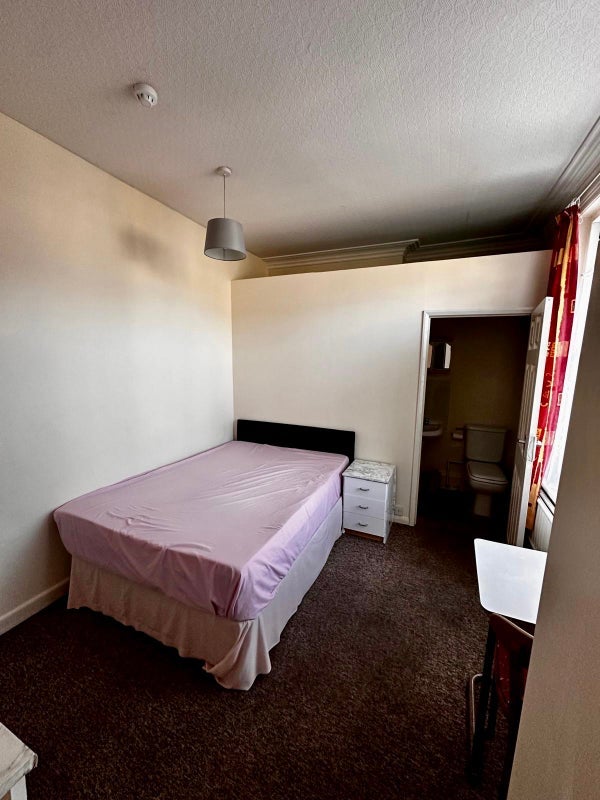 Room Sea Road in Bournemouth