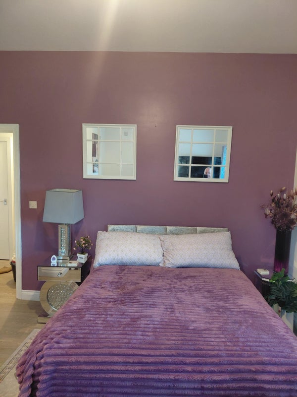 Room Mareburn Crescent in Gateshead