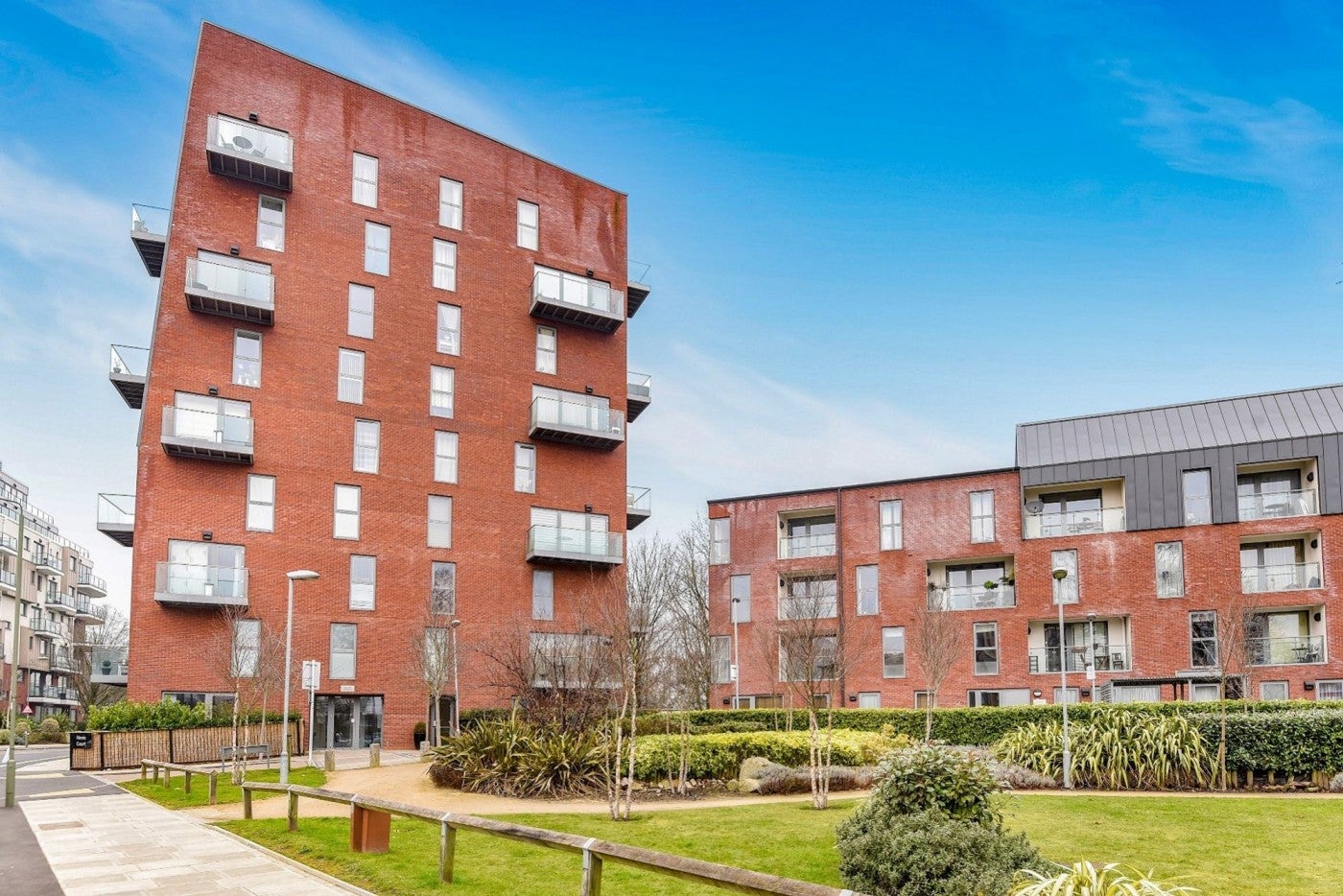 Flat Loch Crescent in Greater London