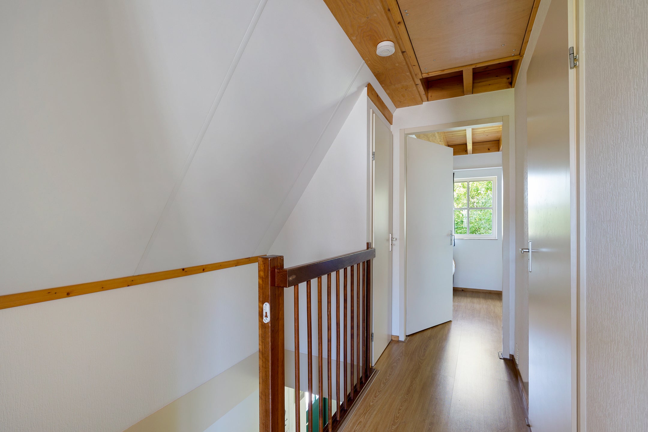 Vrijstaande woning te koop: Mr. J.B. Kanweg 3-8, Witteveen