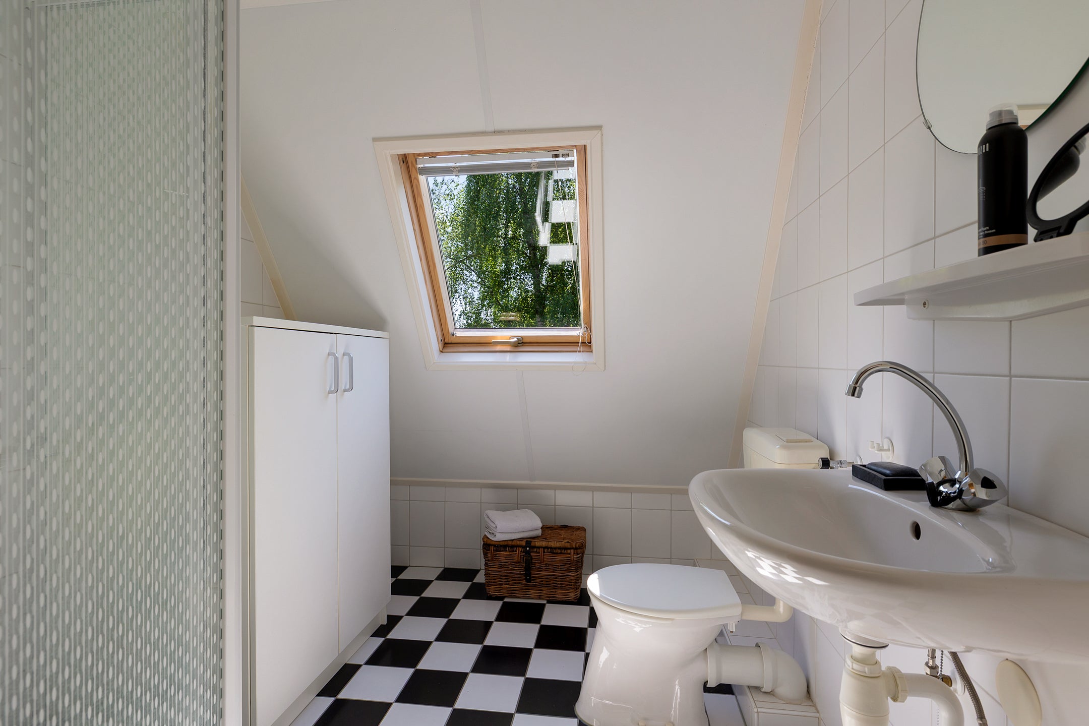 Vrijstaande woning te koop: Mr. J.B. Kanweg 3-8, Witteveen