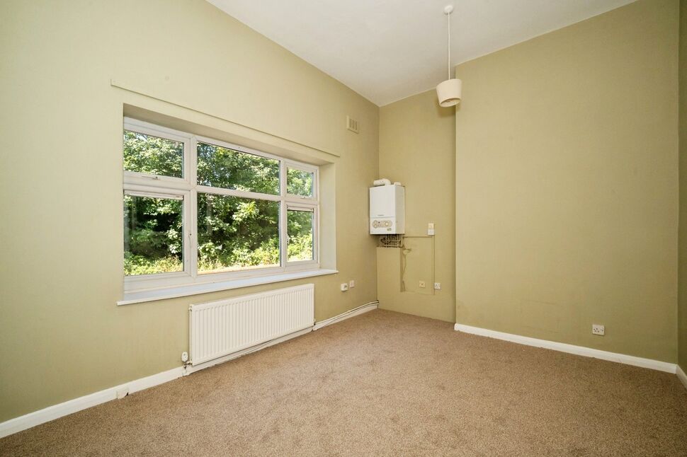 Flat West Parade in Grimsby