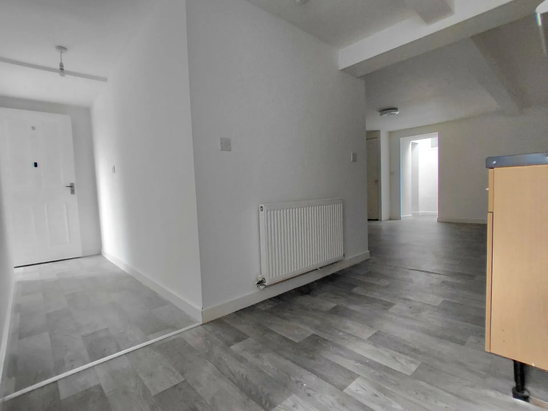Flat Commercial Row in Pembroke Dock
