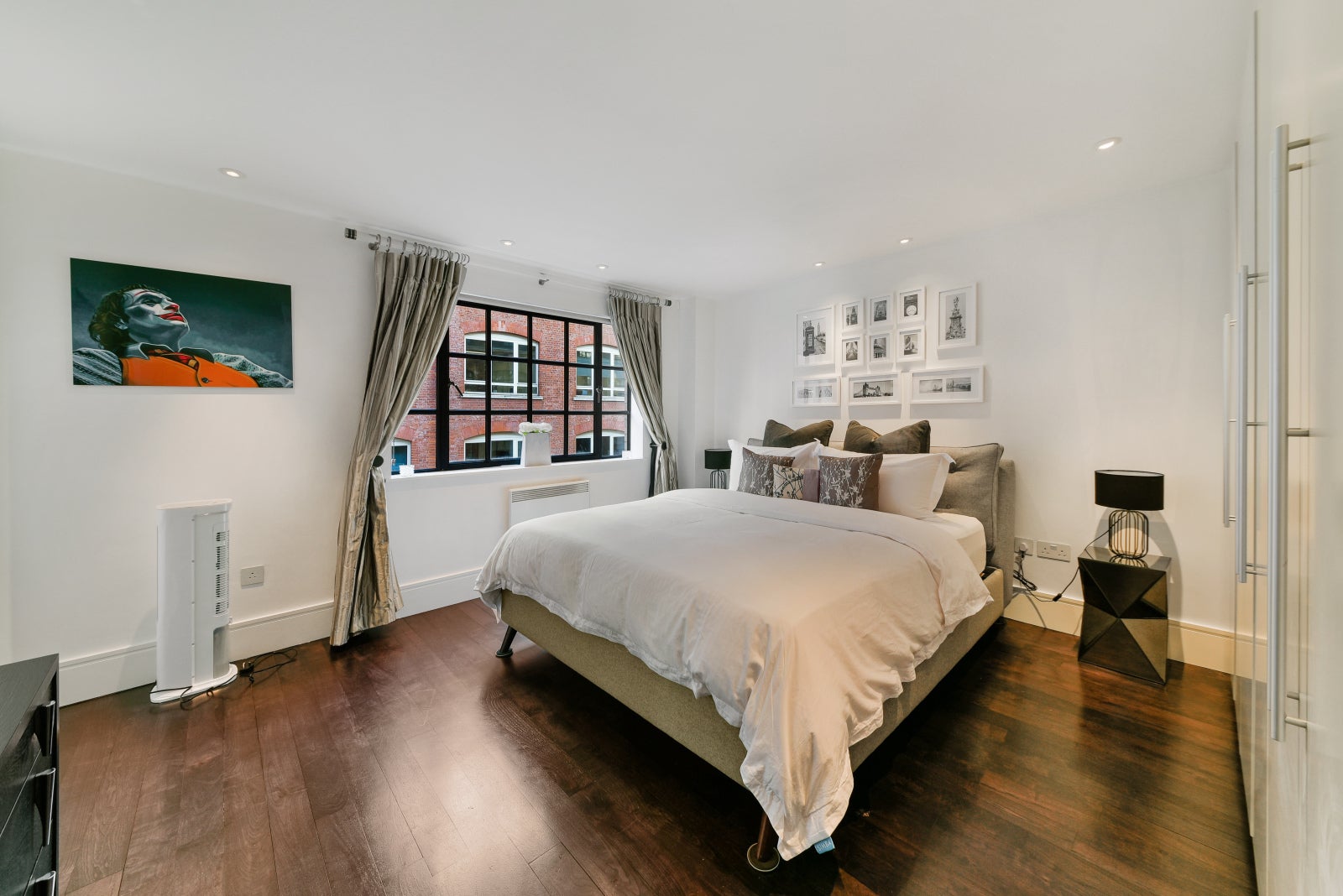 Flat Kean Street in City of Westminster