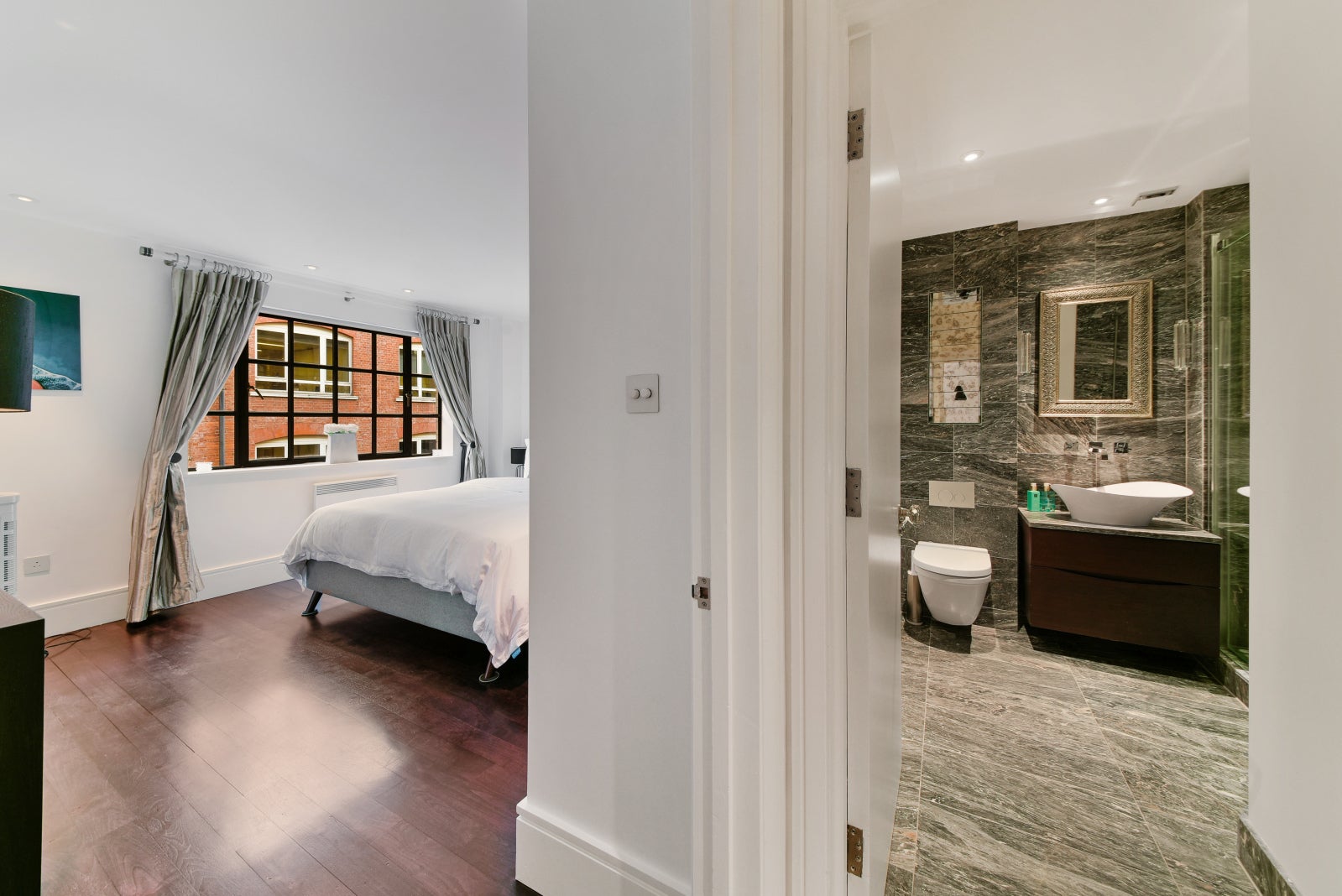 Flat Kean Street in City of Westminster