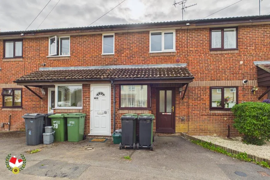 Flat Overbrook Road in Stroud