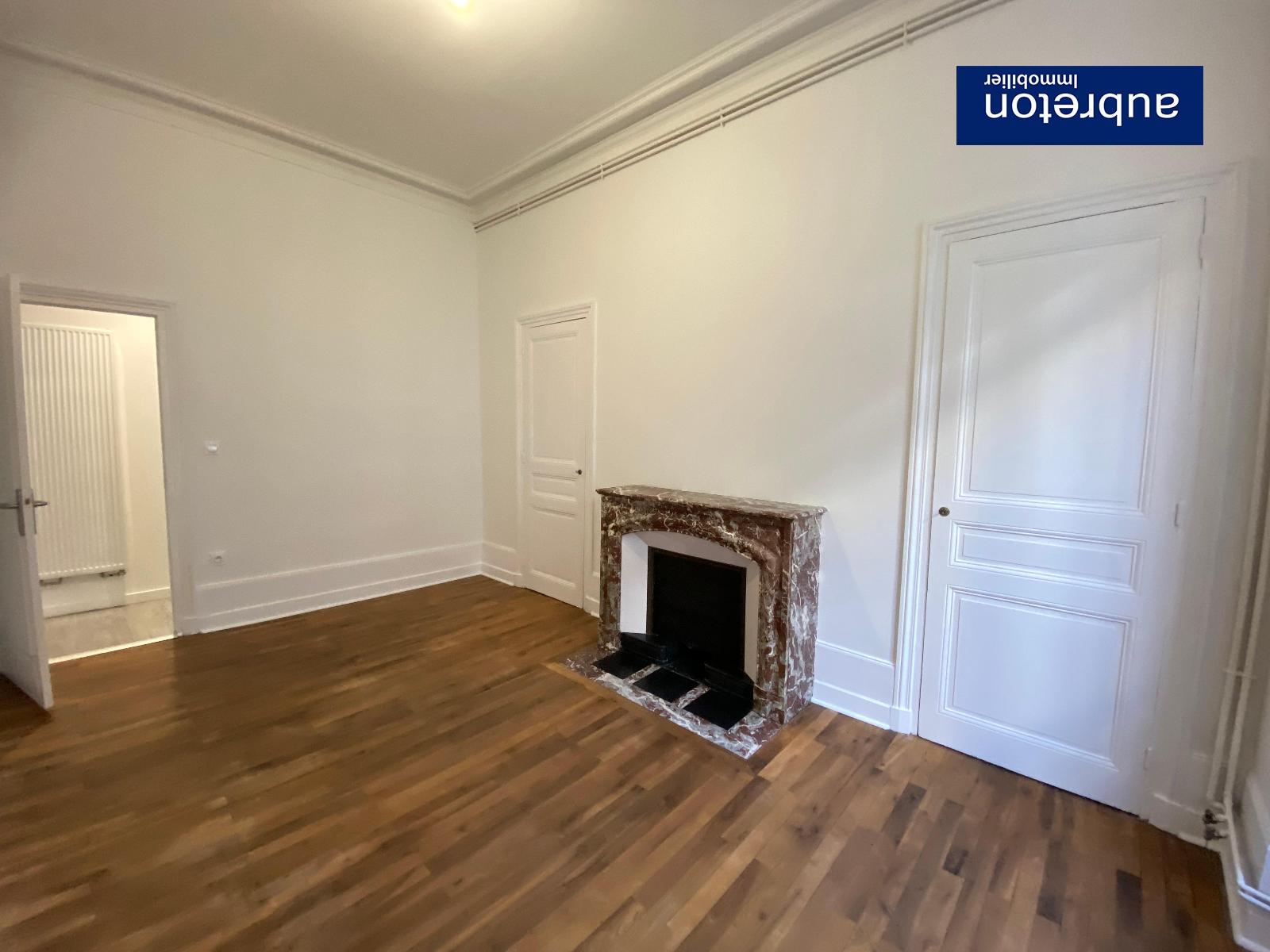 Flat Rue Lakanal in Grenoble