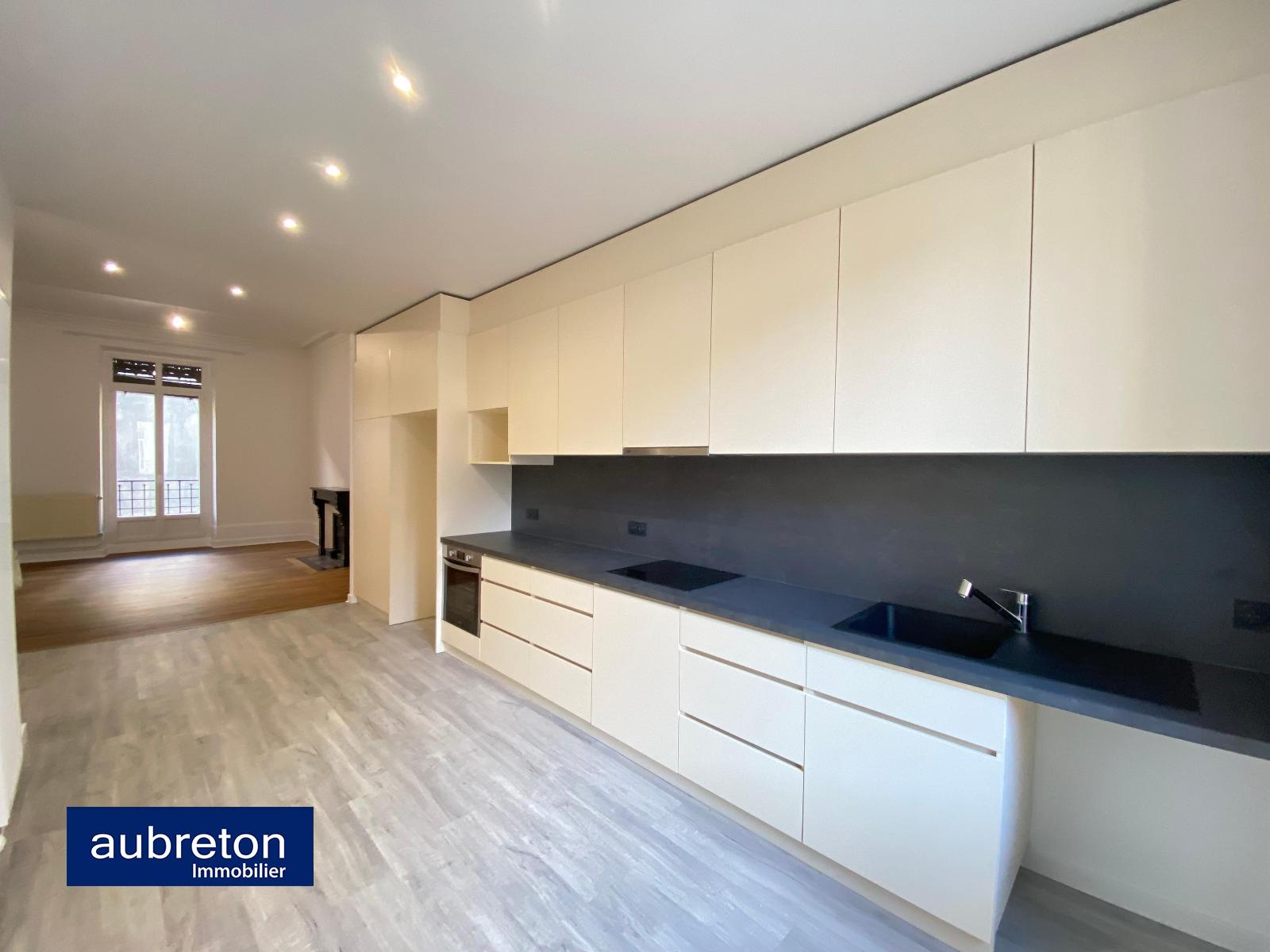 Flat Rue Lakanal in Grenoble