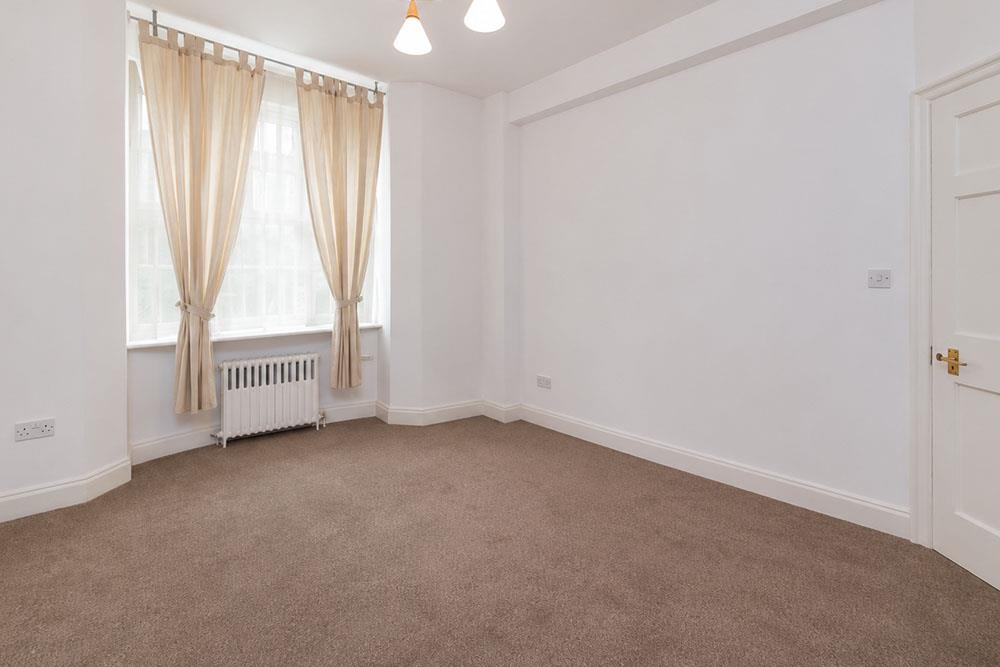 Flat Westbourne Terrace in City of Westminster