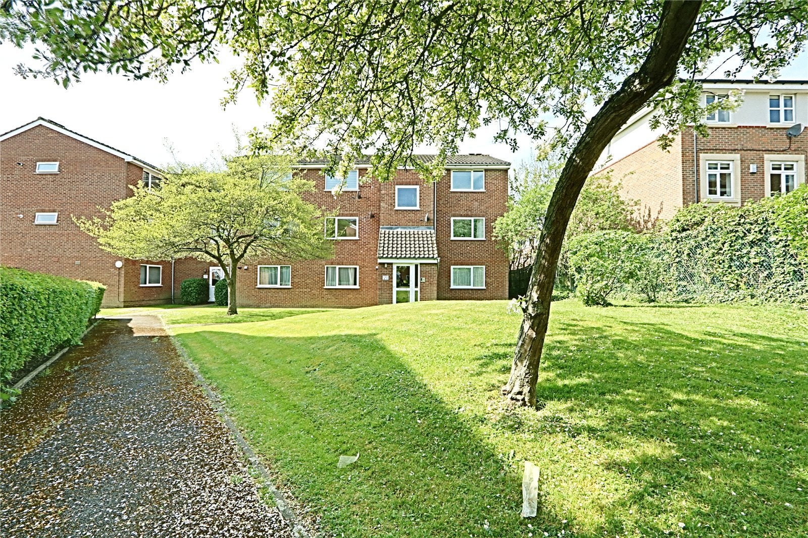 Flat Cranston Close in Greater London