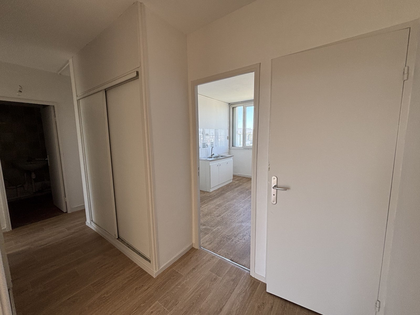 Flat Rue des Tamaris in Chenôve